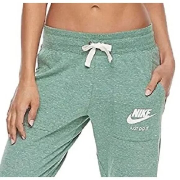 VTG Nike Women’s Size Large Mint Green "JUST DO IT" Capri Jogger Sweatpants SOFT - Picture 2 of 11